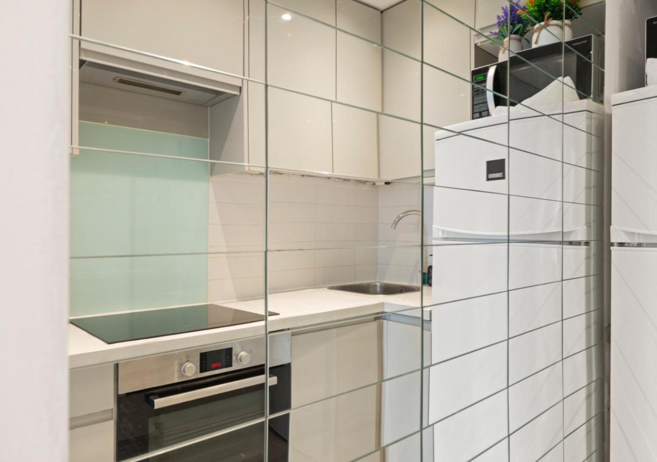 Sg, Classic Knightsbridge Loft Apartment London Eksteriør billede
